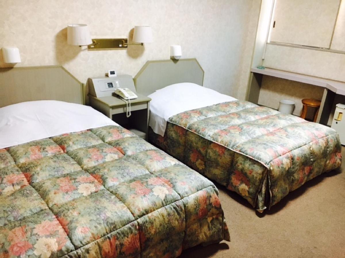 ビジネスホテルフクハラ 延岡市 エクステリア 写真